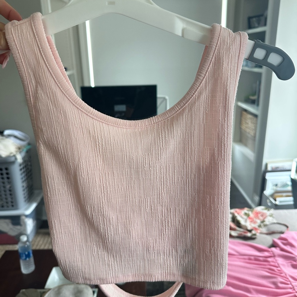 NWT Ribbed Pink Roxy Tank